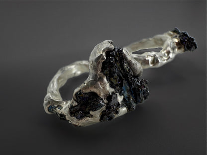 ვერცხლის ბეჭედი ქვით