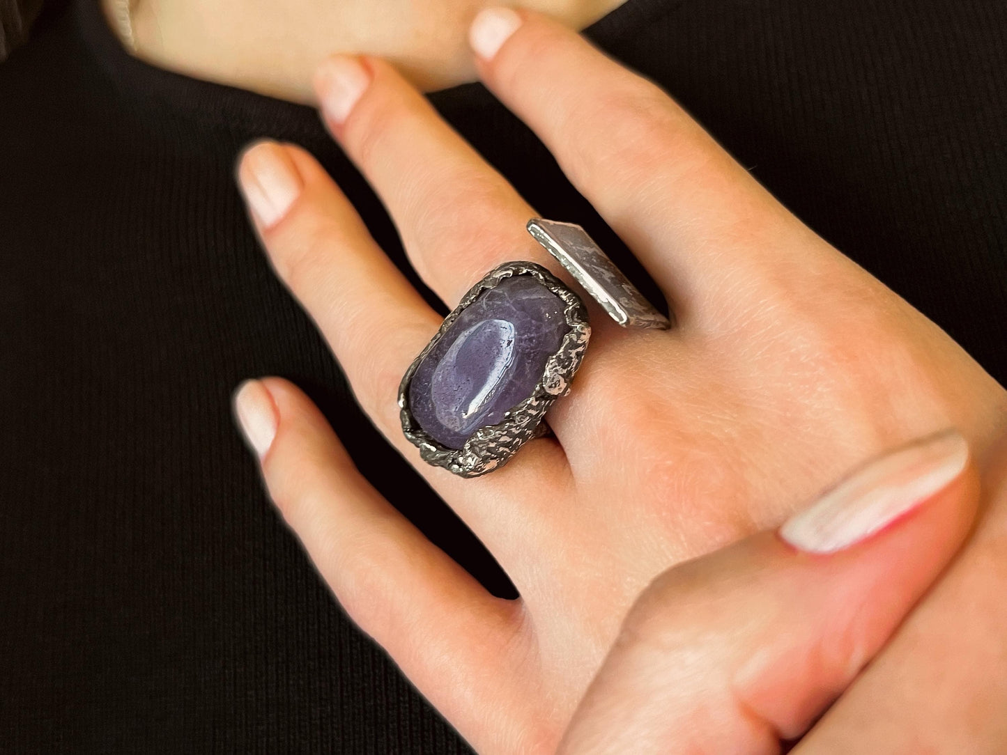 ამეთვისტოს ვერცხლის ბეჭედი